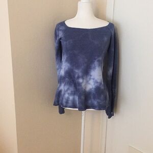 XS NWOT LOVE TANJANE Sweater EE12 2003
